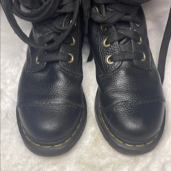 Dr Martens- Black Leather Militia Combat Boots -18 hole - Picture 4 of 14